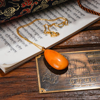 18K Gold Old Amber Necklace