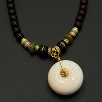 Ivory Jade & Indian Rosewood Necklace (象牙与小叶紫檀颈链)
