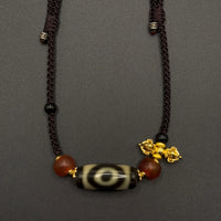 Three-Eye Dzi Bead Necklace (三眼天珠项链)