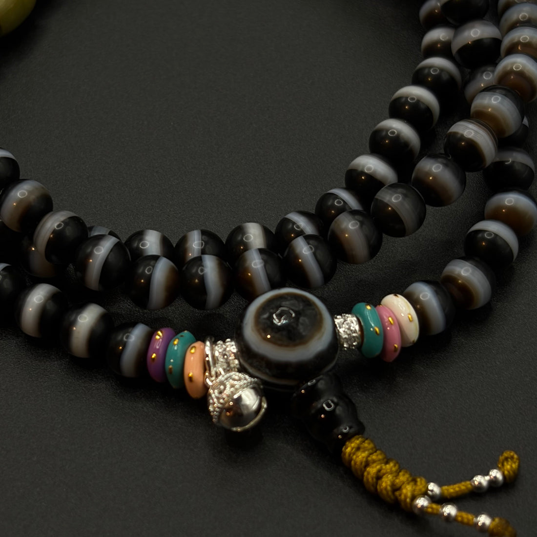 One-Line Medicine Dzi Bead 108 prayer beads(天然一线药师天珠108颗)