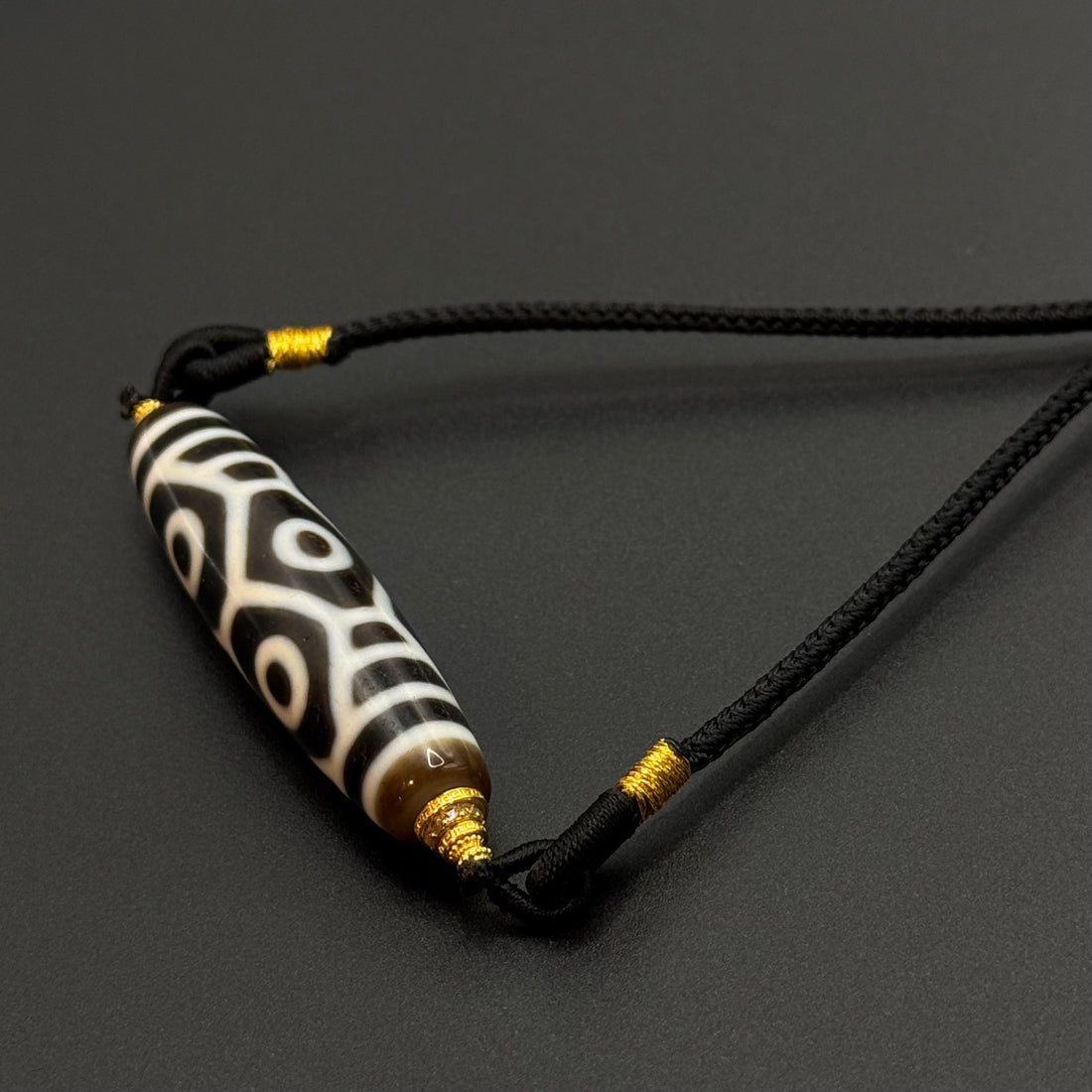 Six-eyed Dzi Bead Necklace (龙六眼天珠项链)