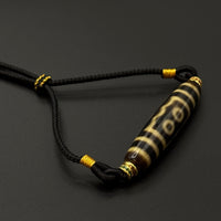 Five-Eyed Dzi Bead Necklace （五眼天珠）