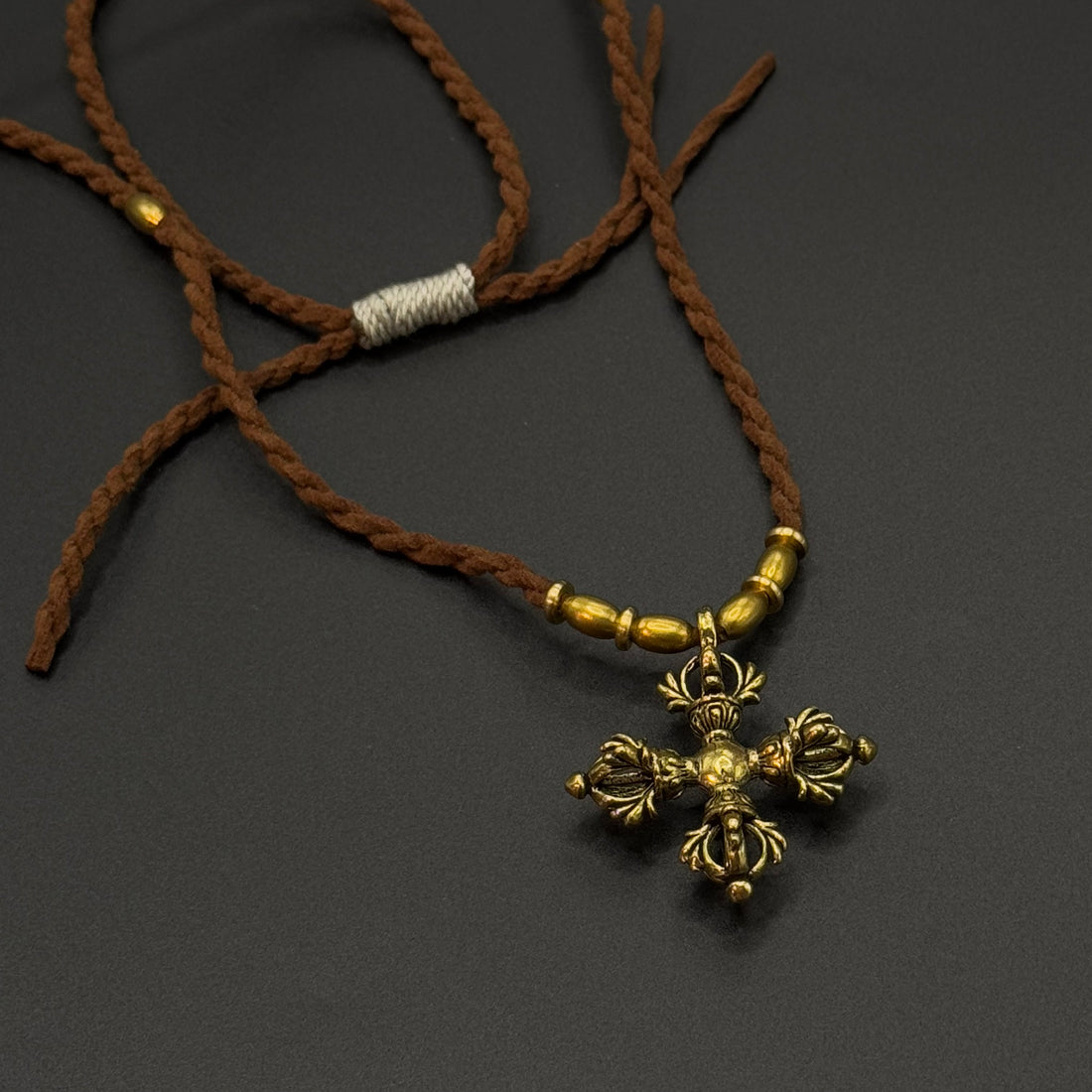 Vajra Pendant（十字金刚杵）
