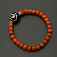 Two-Eye Dzi Bead SouthRed Agate Bracelet （二眼天珠南红手串）