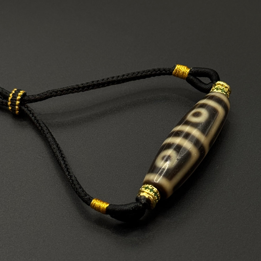 Four-eye Dzi Bead Necklace(地门四眼天珠）