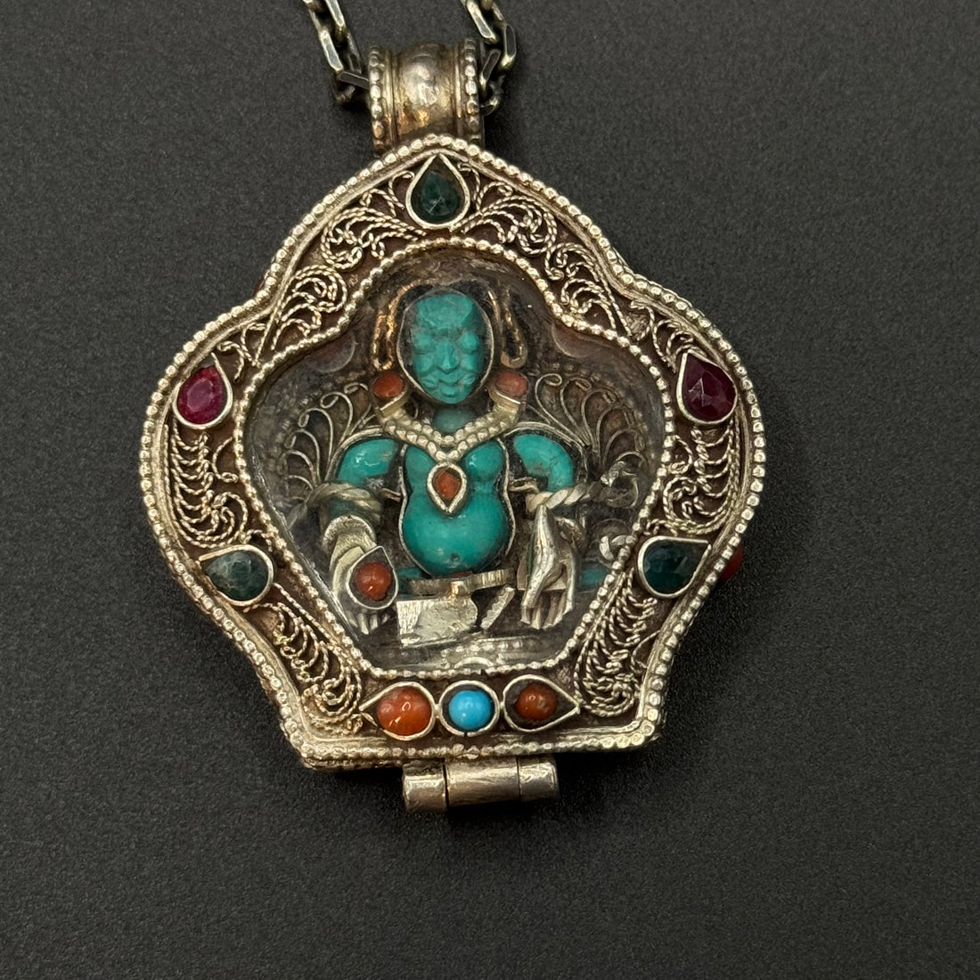 Jambhala-yellow Ghau Box Pendant（黄财神嘎乌盒）
