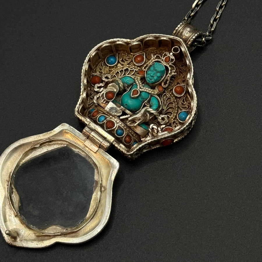 Jambhala-yellow Ghau Box Pendant（黄财神嘎乌盒）