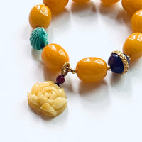 Jujube Bead Peony Flower Amber Bracelet