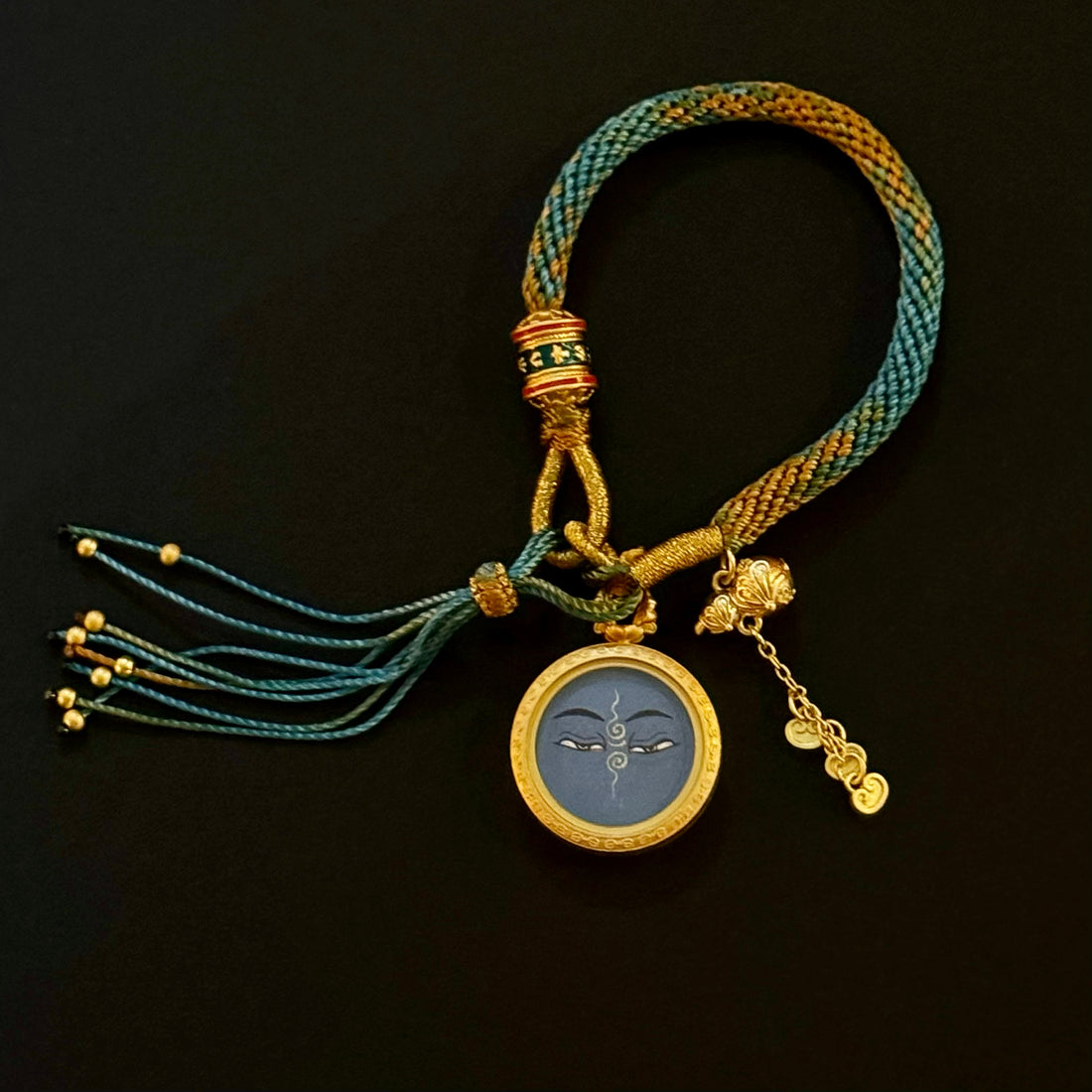 Medicine Buddha (Bhaiṣajyaguru) Eye Bracelet