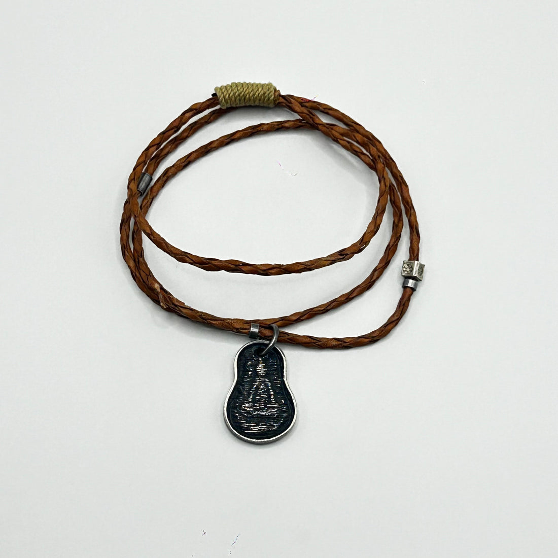 925 Silver Shakyamuni Leather Cord Necklace （925银释迦摩尼皮绳项链）