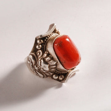 Tibet Vintage Red Coral Ring