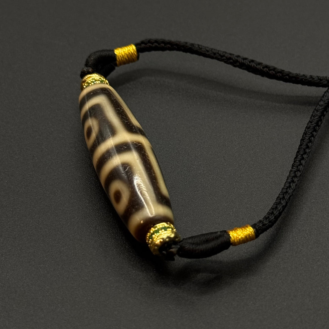 Four-eye Dzi Bead Necklace(地门四眼天珠）