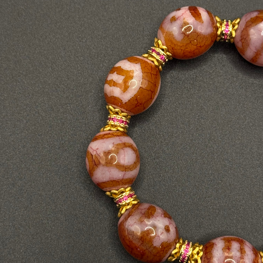 Himalayan Pink Dzi Bead Bracelet (达洛天珠手串葫芦吊坠）