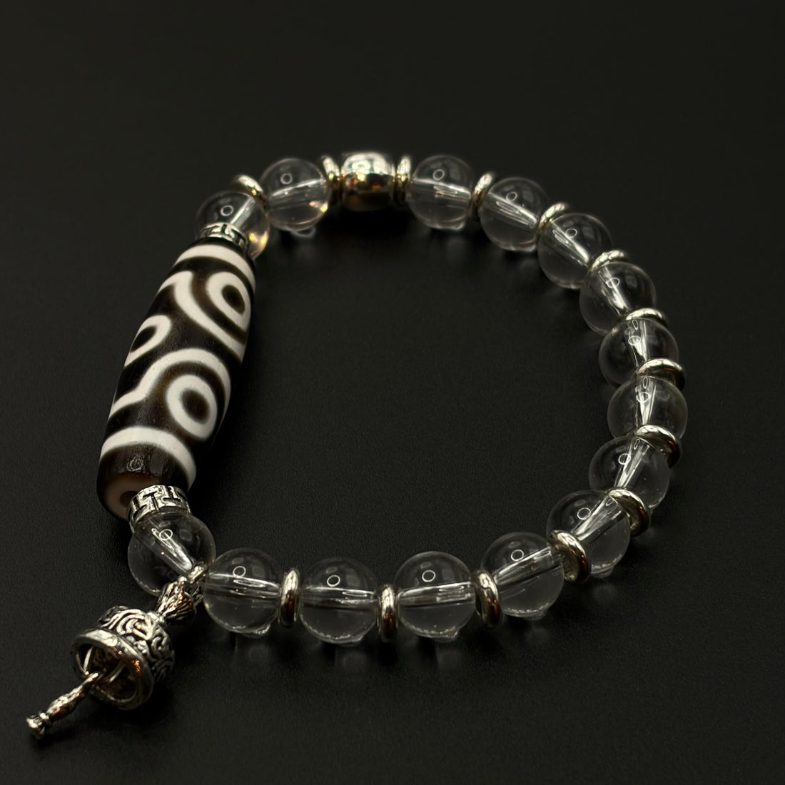 Six-Eye Dzi Bead & Himalayan Clear Quartz Bracelet
 （六眼天珠喜马拉雅白水晶手串）