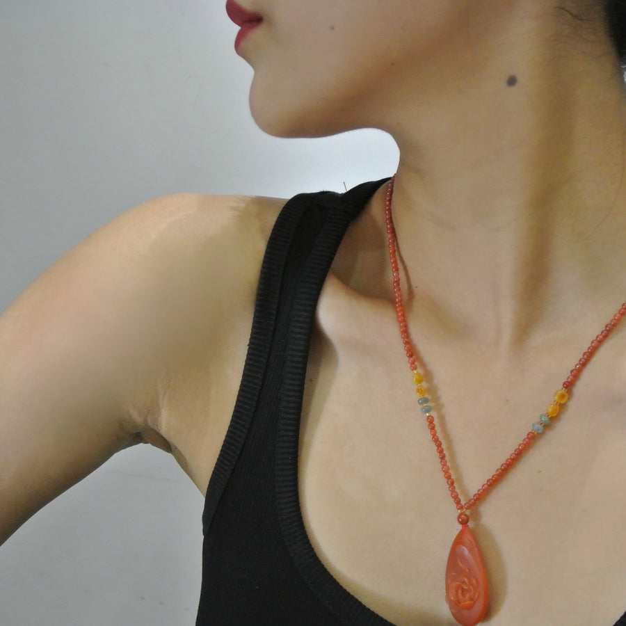 Saffron Flower Sweater Chain Necklace