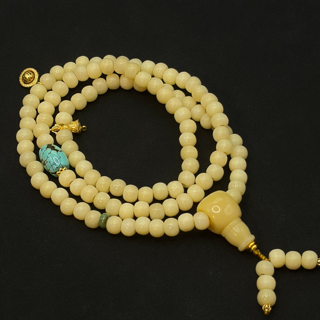 Handcrafted from Camel Bone 1080Beads Bracelet
（驼骨108颗绿松石）