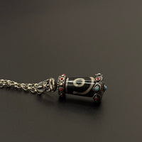 Three eyed Dzi bead Necklace (观音宝盖三眼天珠银项链)