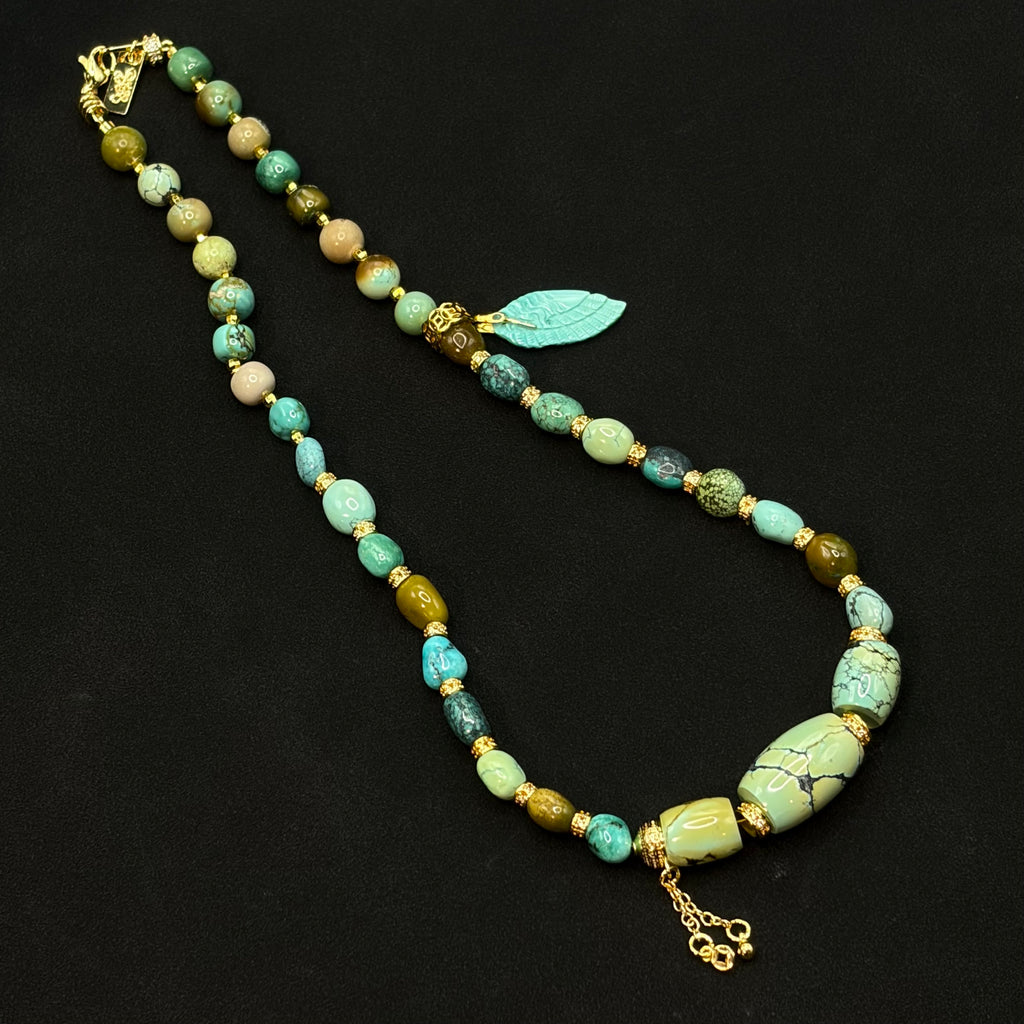 Turquoise Necklace（原矿绿松石枣珠项链）