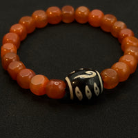 Southred Agate & Nine-eyed Dzi bead (方糖南红&九眼天珠）