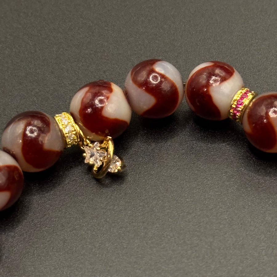 Tiger teeth Dzi Bead(虎牙巴西玛瑙天珠手串）