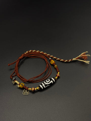 Two-Eyed Dzi Bead (黑白如意二眼天珠项链）