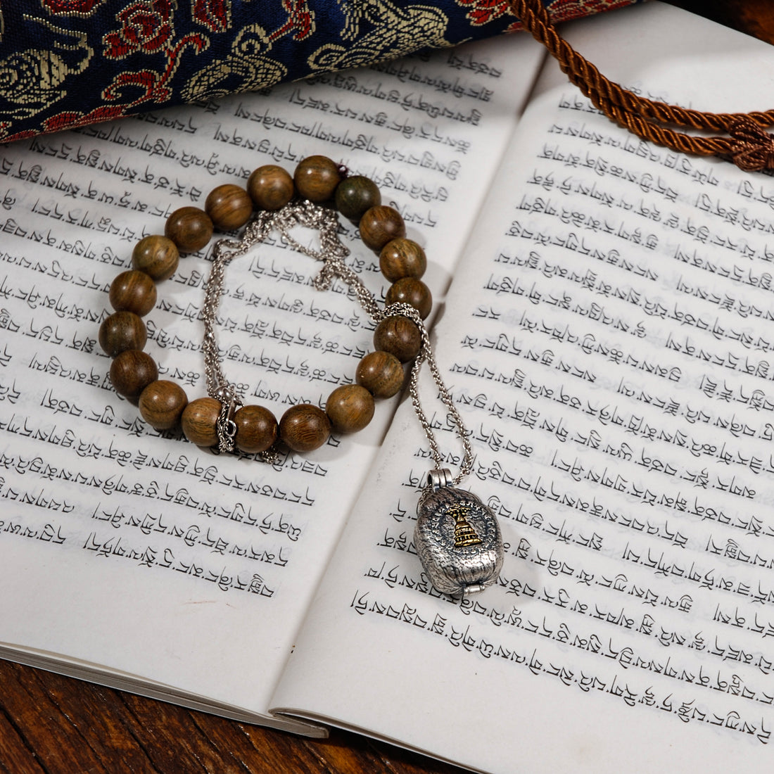 Zashi Lhamo Silver Ghau Prayer Box