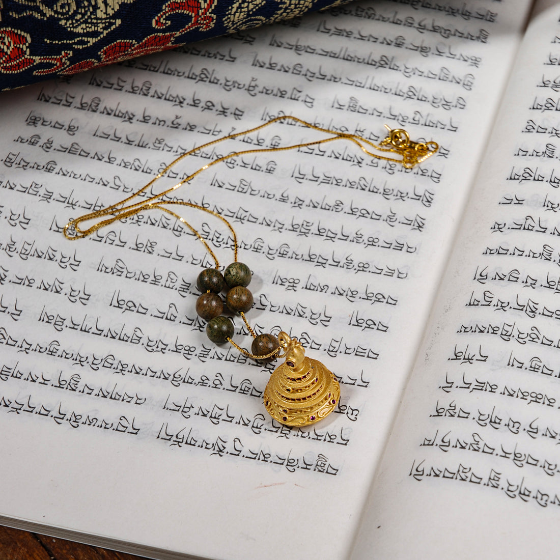 925 Silver Manza Necklace