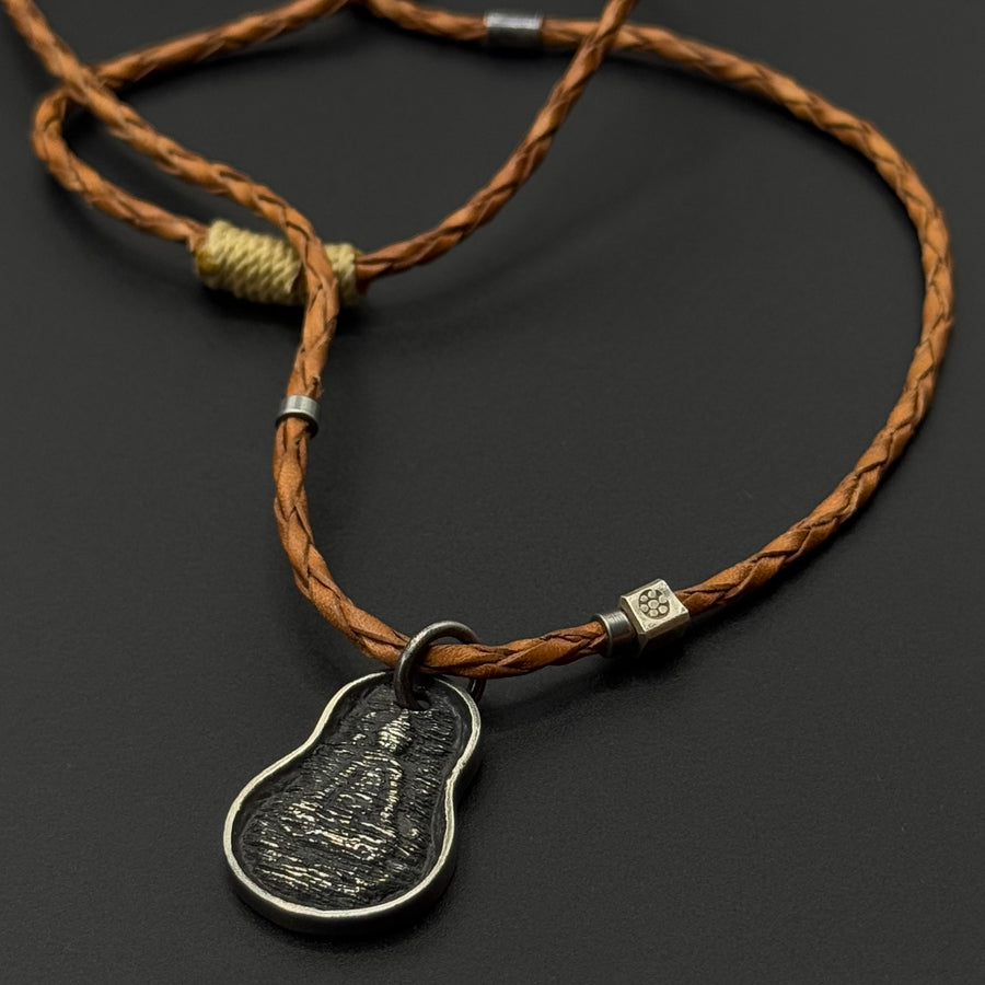 925 Silver Shakyamuni Leather Cord Necklace （925银释迦摩尼皮绳项链）