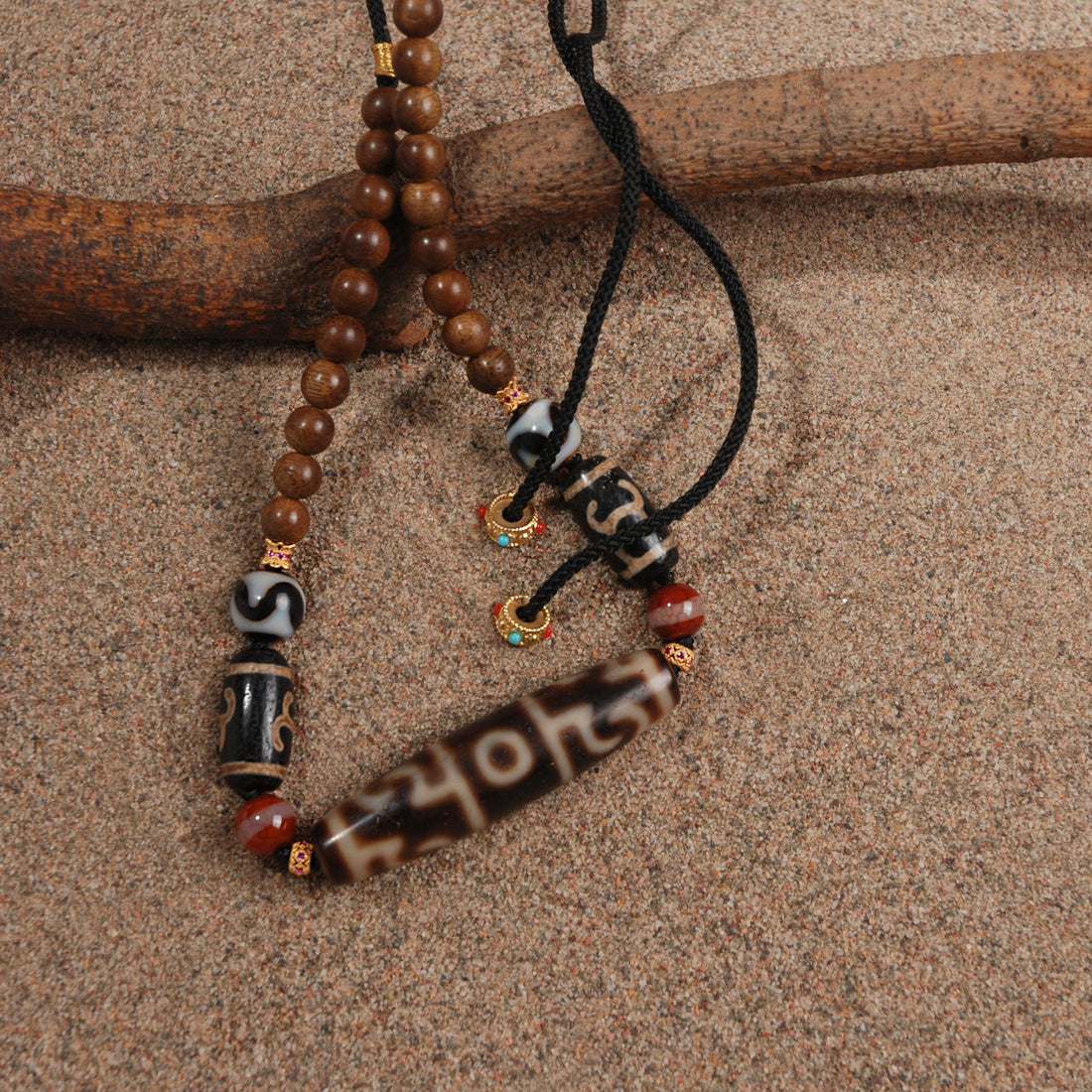 Bodhisattva Tara Dzi Bead Agilawood Necklace