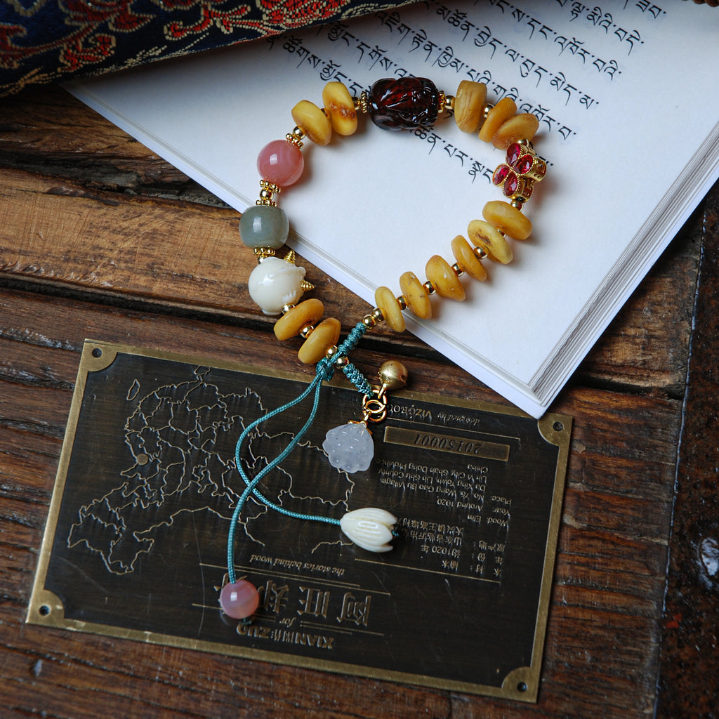Amber bracelet