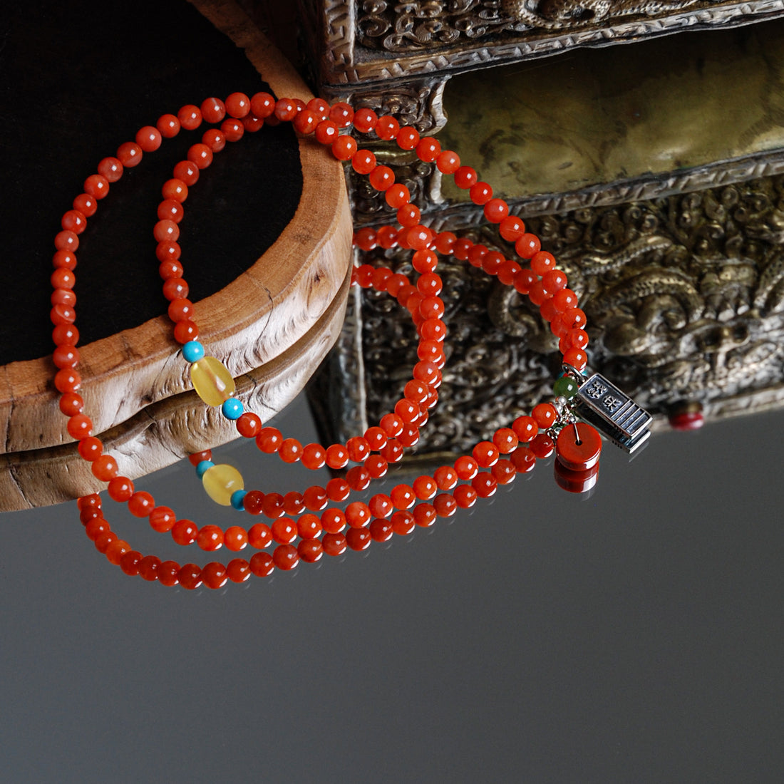 SouthRed Agate Three Circle Bracelet