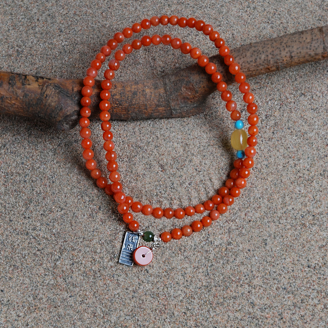 SouthRed Agate Three Circle Bracelet