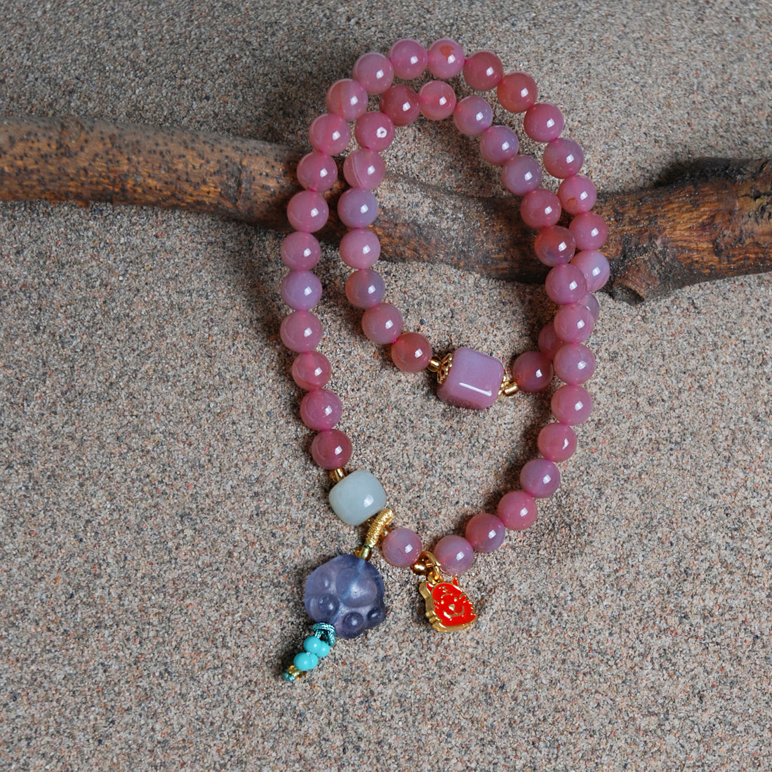 Yanyuan Cat Paw Bracelet