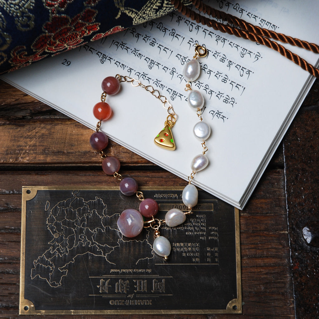 Pearl Salt Source Ice Cream Pendant Bracelet