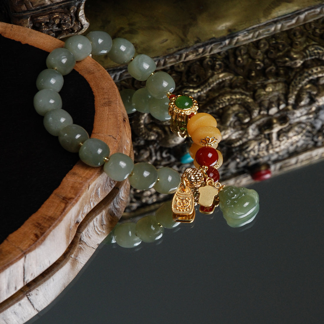 Hetian Jade Old Bead with Buddha Bracelet