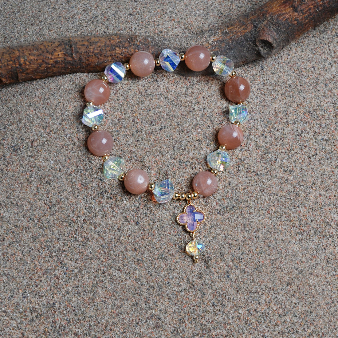 Sunstone crystal spliced four-leaf flower bracelet