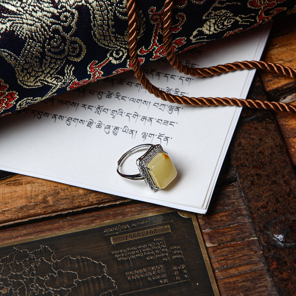 Amber Ring