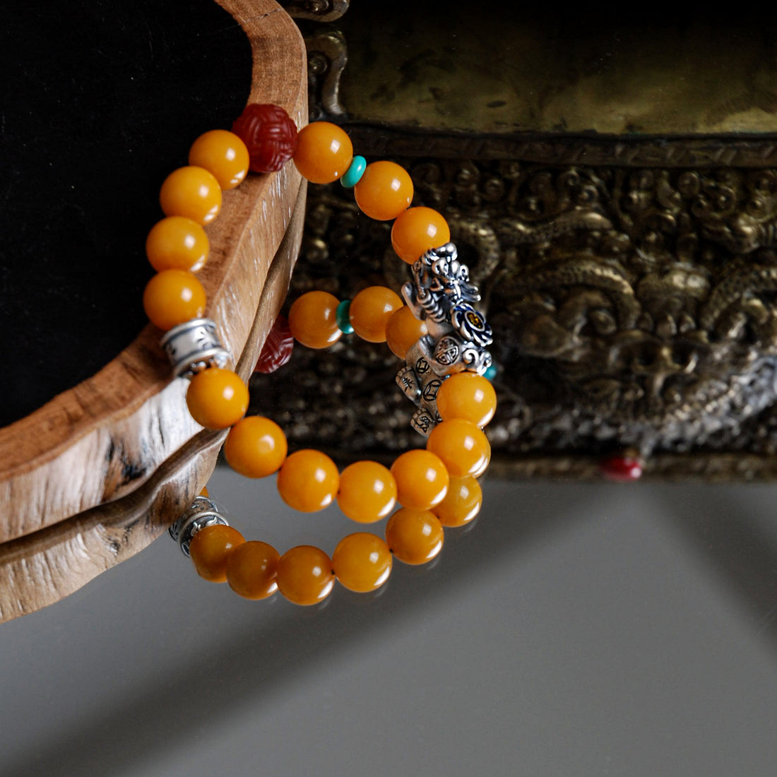 Old Amber Silver Pixiu Bracelet