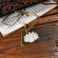 White shell phoenix nine pendant