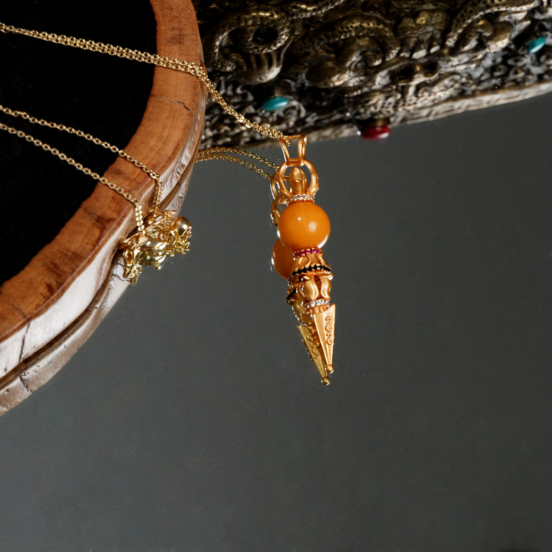 Amber Vajra Women's Pendant