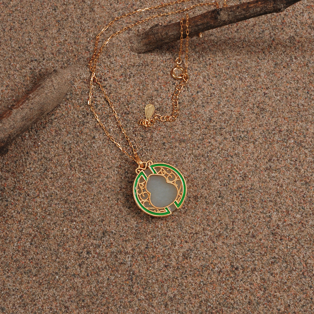 Hetian jade pendant